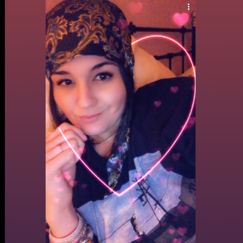 Meet your Posher, Andrea